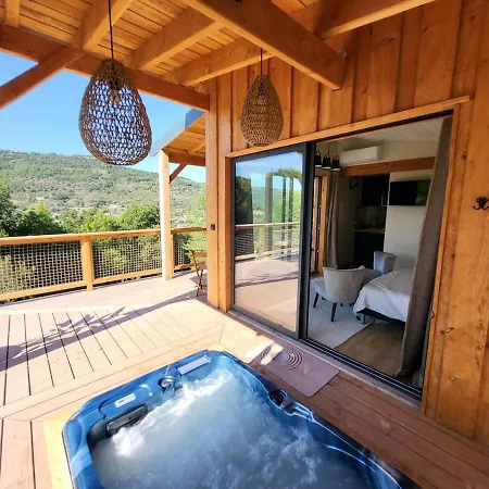 Et Jacuzzi, Sawadee Saint-Affrique