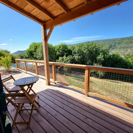 Et Jacuzzi, Sawadee בקתה *