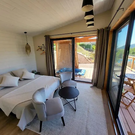 Et Jacuzzi, Sawadee *